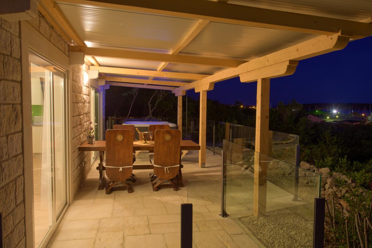 Holiday Homes Kanajt Punat Εξωτερικό φωτογραφία